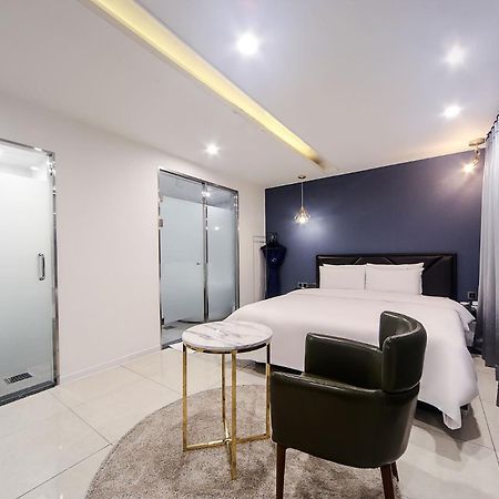 온나 호텔 대연동 부산 Daeyeon Onna Hotel Daeyeon Пусан Экстерьер фото
