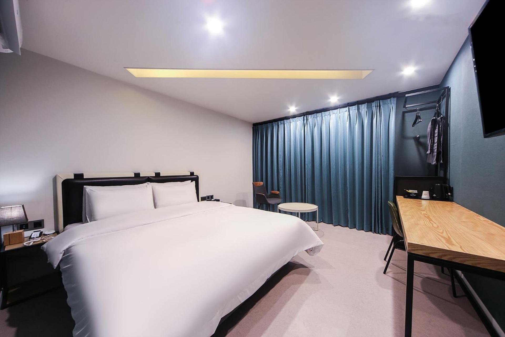 온나 호텔 대연동 부산 Daeyeon Onna Hotel Daeyeon Пусан Экстерьер фото
